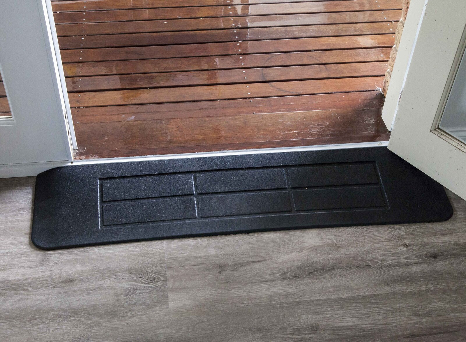 Rubber Threshold Ramp For Wheelchair / Disability Access
