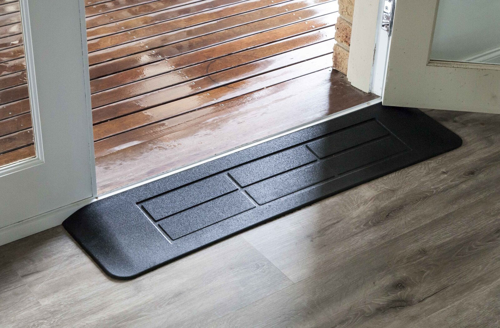 Rubber Threshold Ramp For Wheelchair / Disability Access