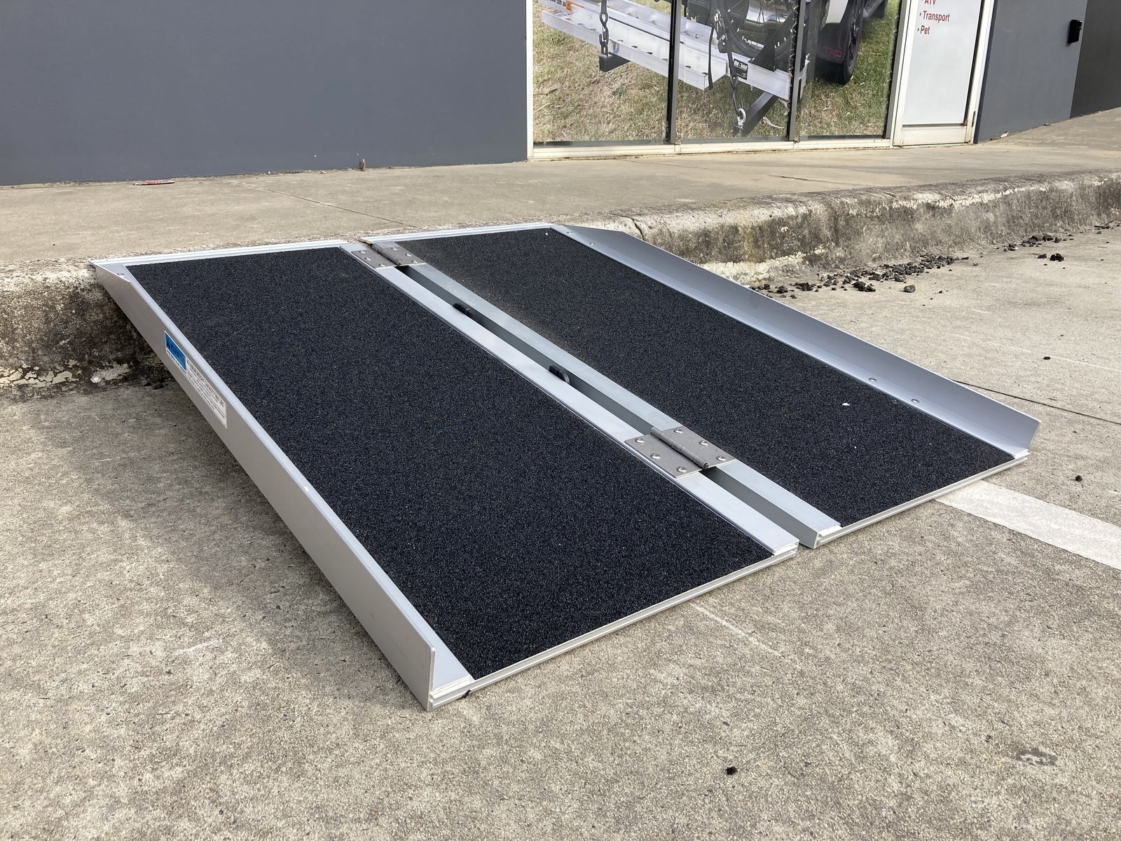 Scootering Ramp Ramptec 4 Foot Aluminium Wheelchair / Scooter Ramp Portable For Mobili ...