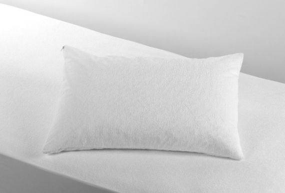 Comfortshield Gold Pillow Protector 48x73cm 300ml Waterproof White